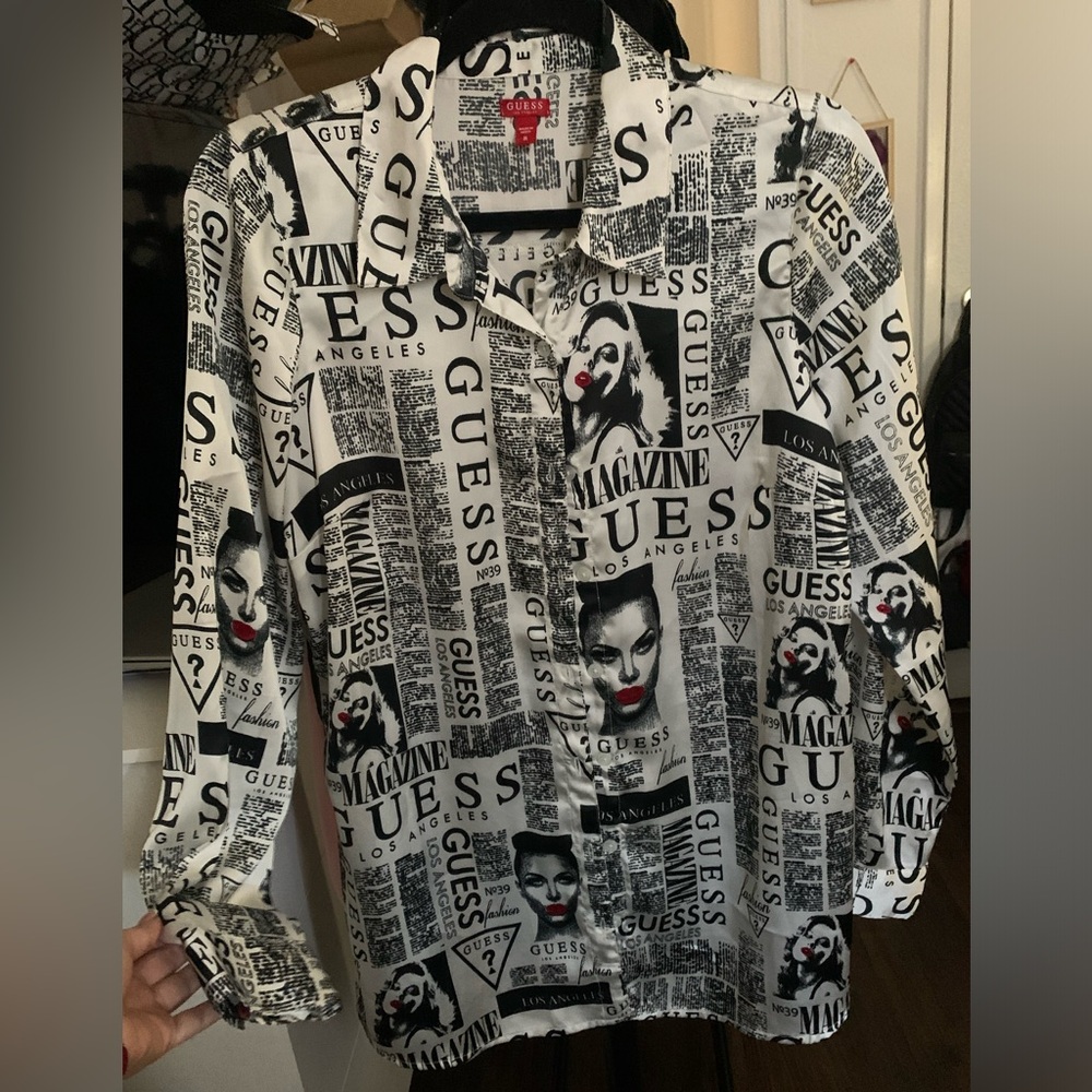 GUESS Newspaper Graphic Blouse
